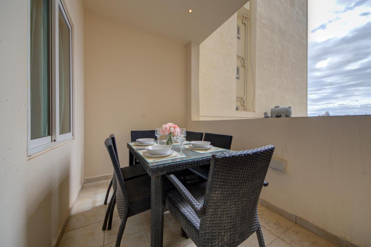 Sapphire Residences - Apartments & Penthouse In Central Sliema By Shortletsmalta Kültér fotó