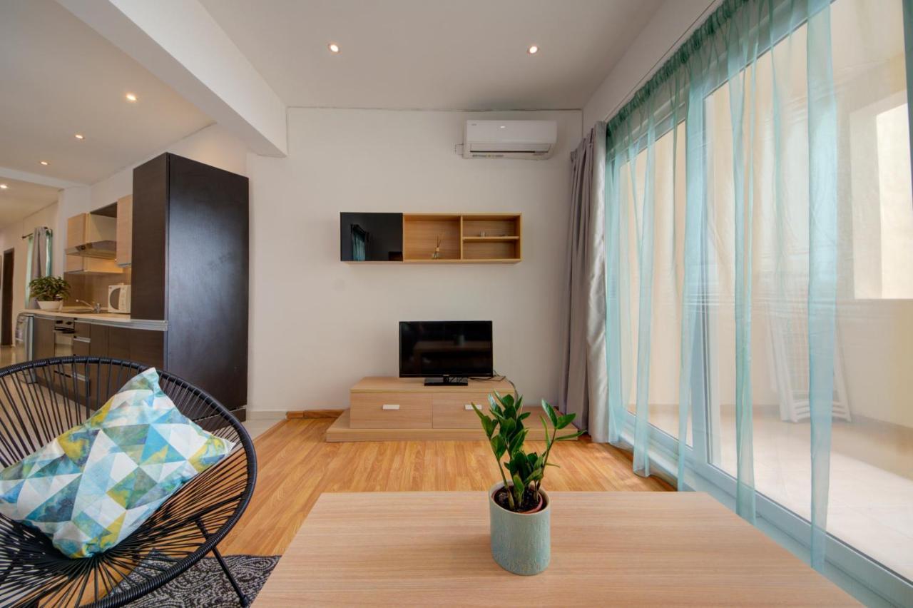 Sapphire Residences - Apartments & Penthouse In Central Sliema By Shortletsmalta Kültér fotó