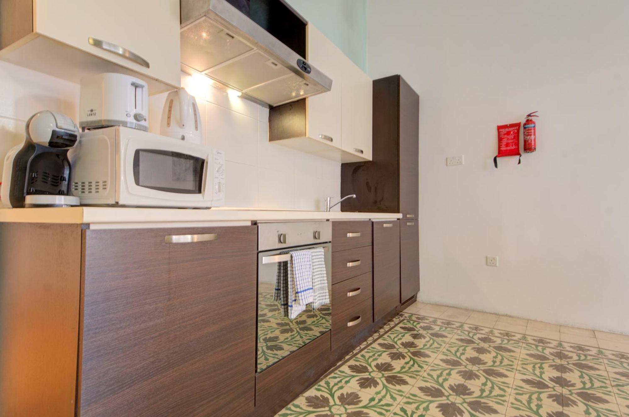 Sapphire Residences - Apartments & Penthouse In Central Sliema By Shortletsmalta Kültér fotó