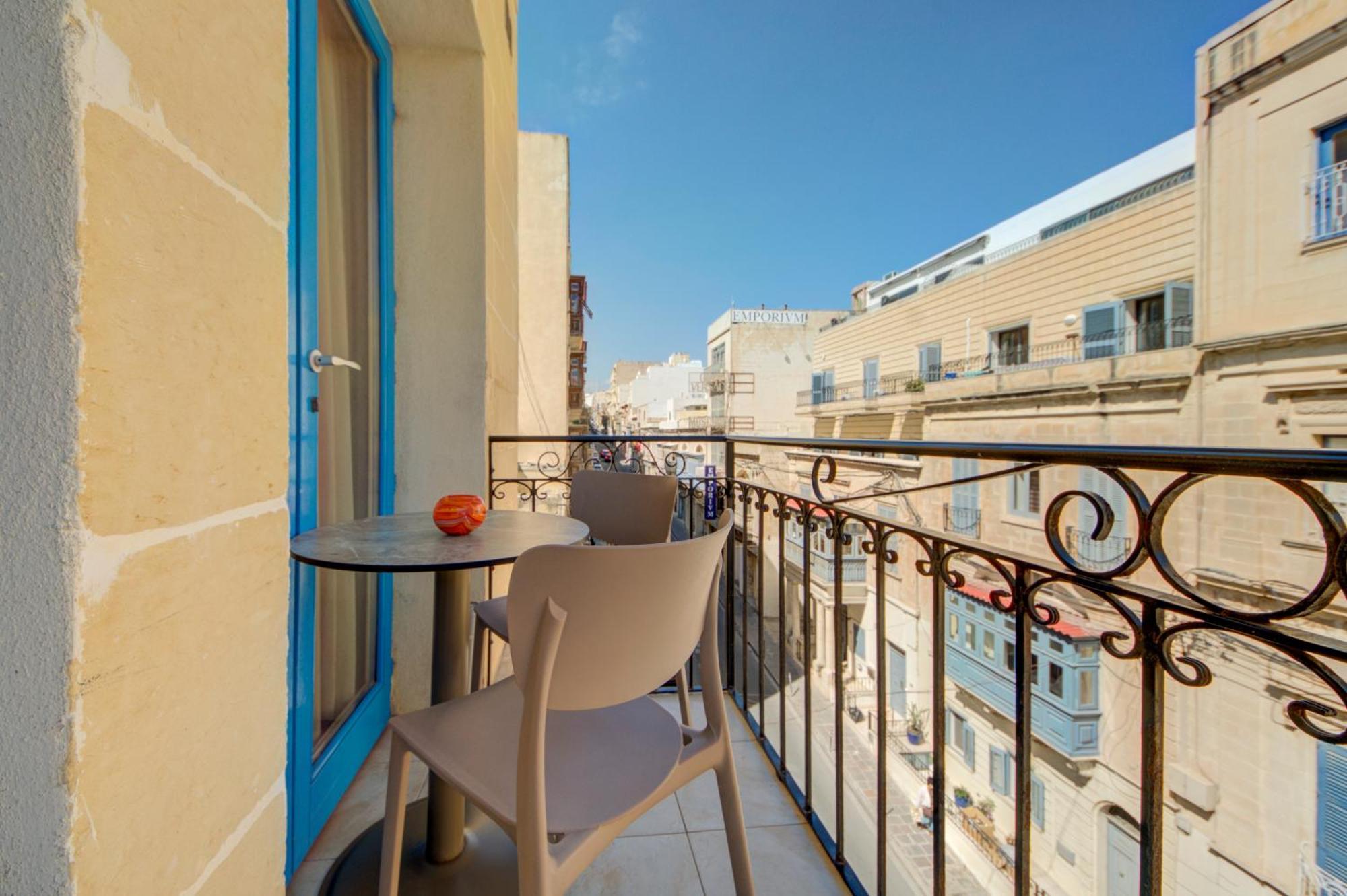 Sapphire Residences - Apartments & Penthouse In Central Sliema By Shortletsmalta Kültér fotó